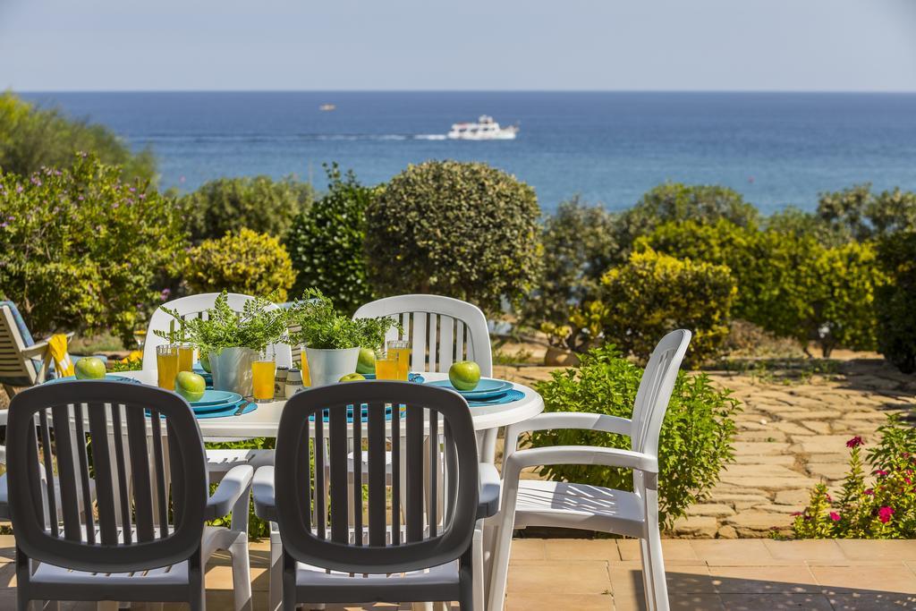 Protaras Beachfront Sirina Lina Suite Paralímni Extérieur photo
