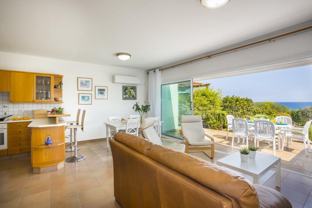Protaras Beachfront Sirina Lina Suite Paralímni Extérieur photo