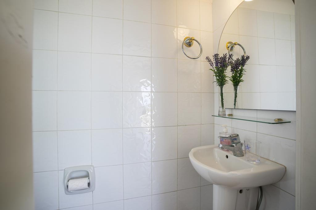 Protaras Beachfront Sirina Lina Suite Paralímni Extérieur photo