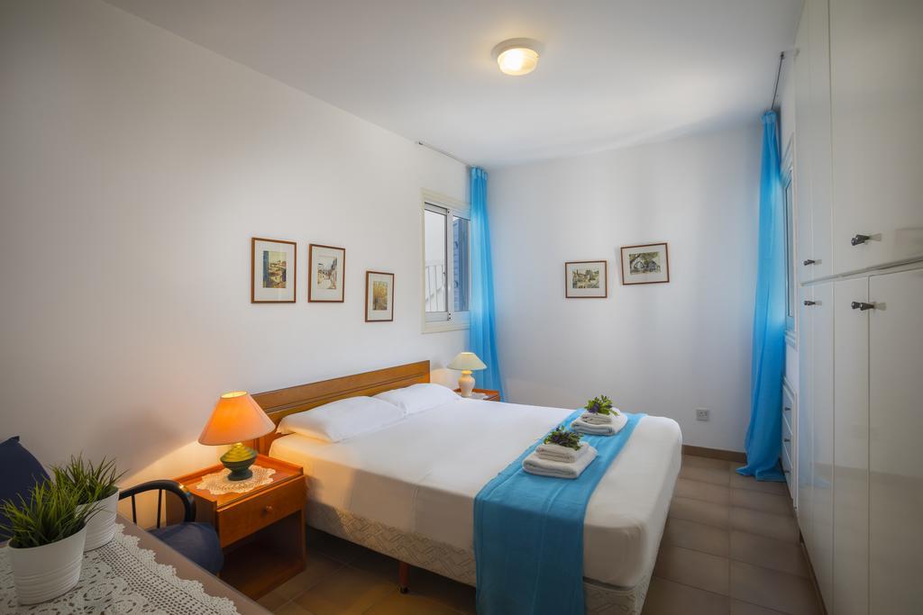 Protaras Beachfront Sirina Lina Suite Paralímni Extérieur photo